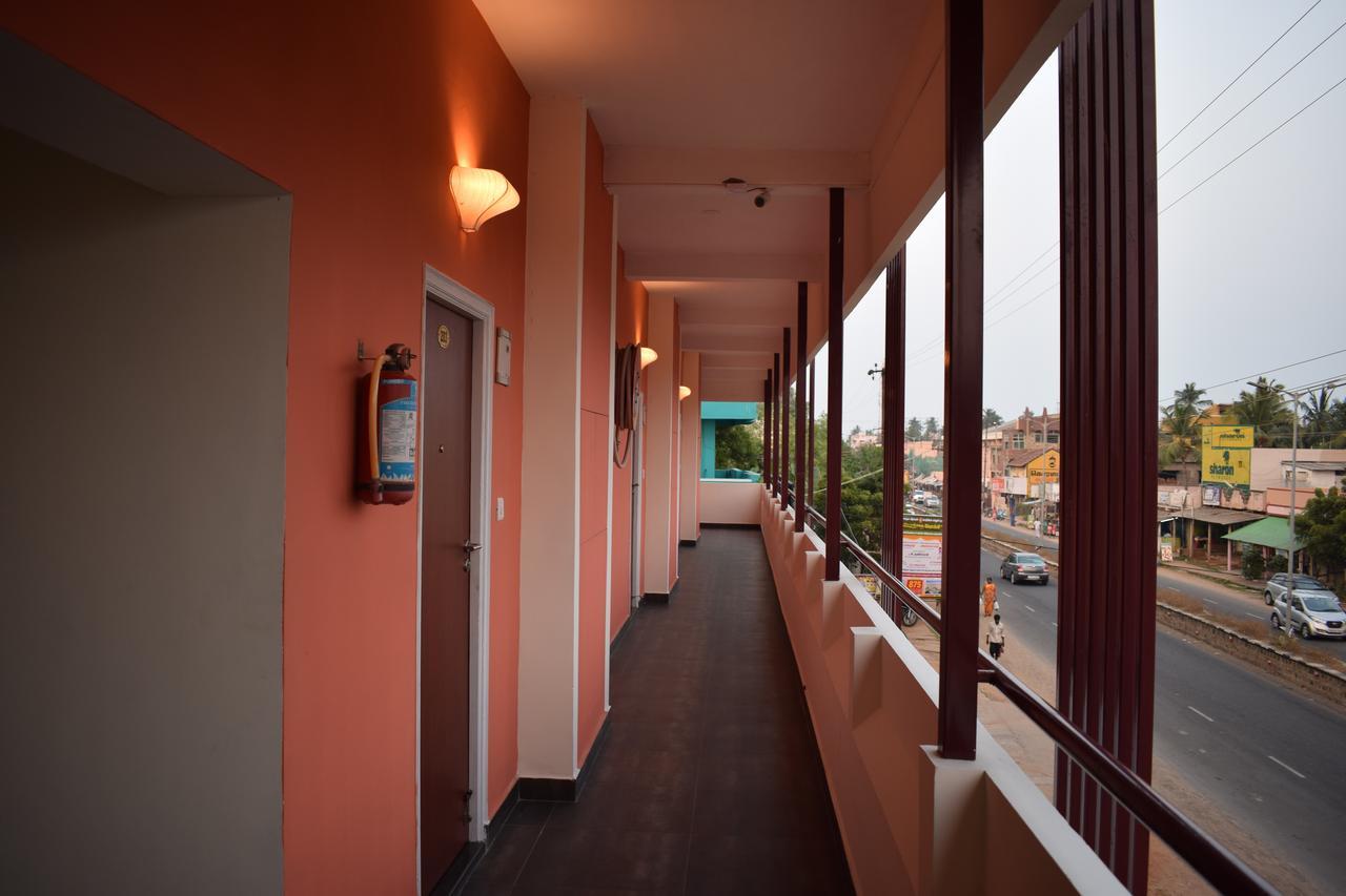 Ak Sea View Residency Hotel ปอนดิเชอรี ภายนอก รูปภาพ
